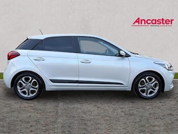 Used Hyundai i20 2018 for sale - 79647027: Photo