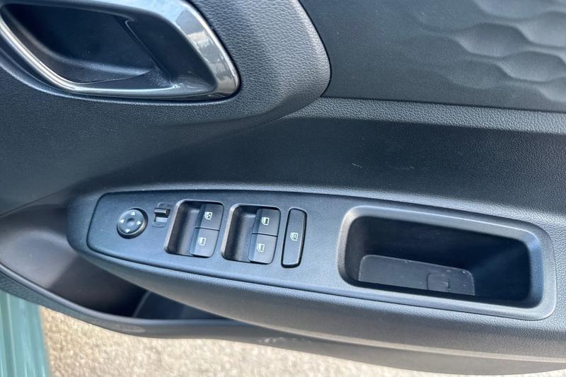 Used Hyundai i10 2025 for sale - 77848700: Photo 16