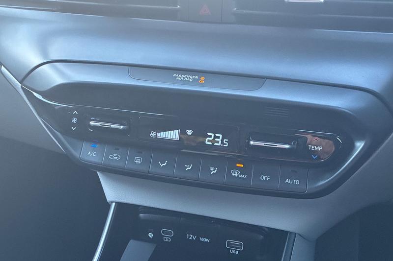 Used Hyundai BAYON 2024 for sale - 76441701: Photo 15