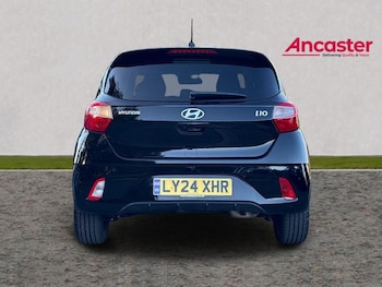 Used Hyundai i10 2024 for sale - 77934970: Photo
