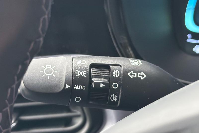 Used Hyundai i10 2024 for sale - 77493406: Photo 30