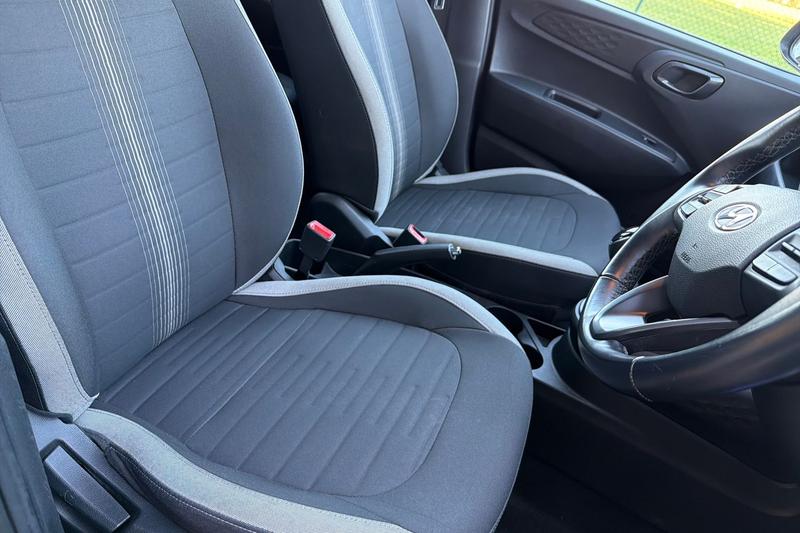 Used Hyundai i10 2022 for sale - 76710215: Photo 25