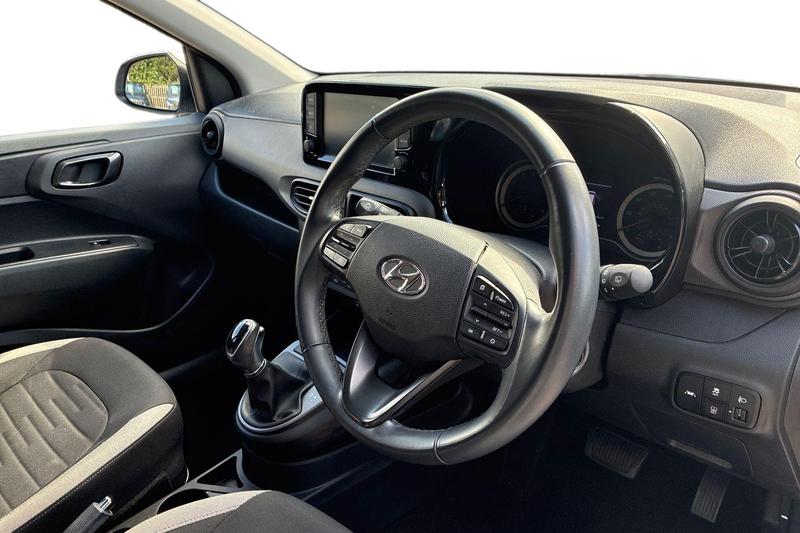 Used Hyundai i10 2021 for sale - 76557455: Photo 10
