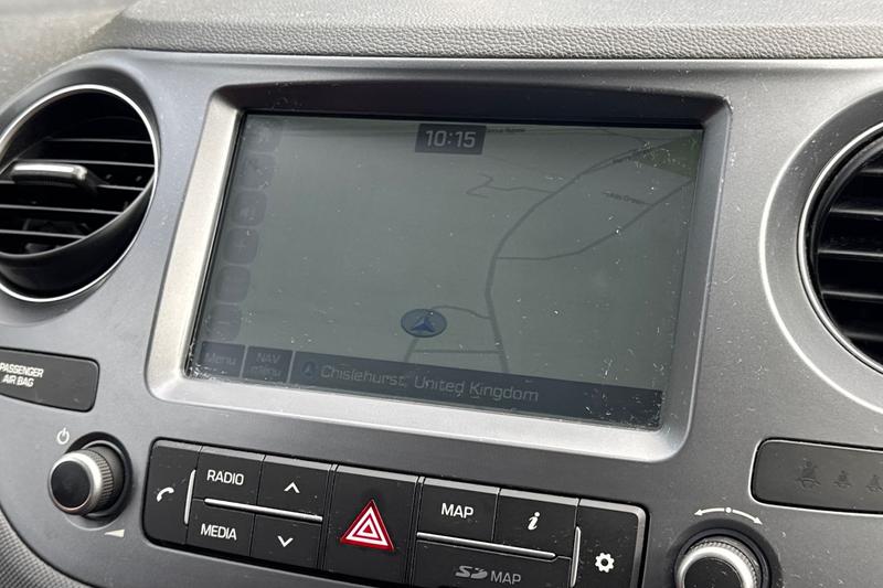 Used Hyundai i10 2019 for sale - 76172661: Photo 18