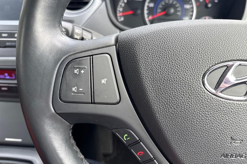 Used Hyundai i10 2019 for sale - 76172661: Photo 21
