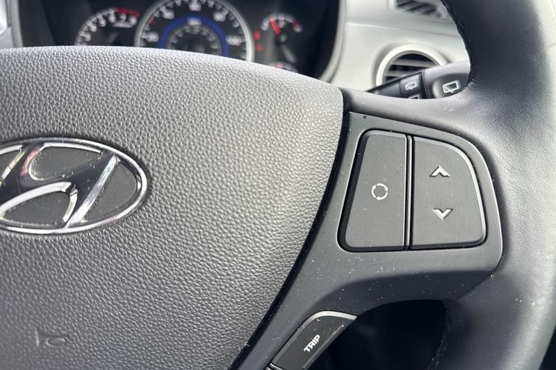 Used Hyundai i10 2019 for sale - 76172661: Photo 22