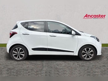 Used Hyundai i10 2019 for sale - 76172661: Photo 2