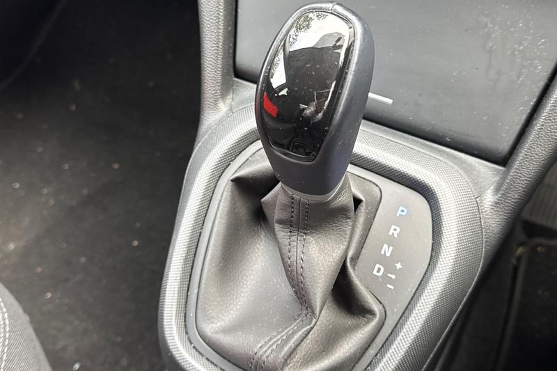 Used Hyundai i10 2019 for sale - 76172661: Photo 30