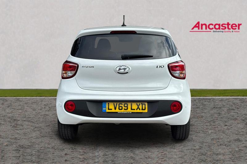 Used Hyundai i10 2019 for sale - 76172661: Photo 4