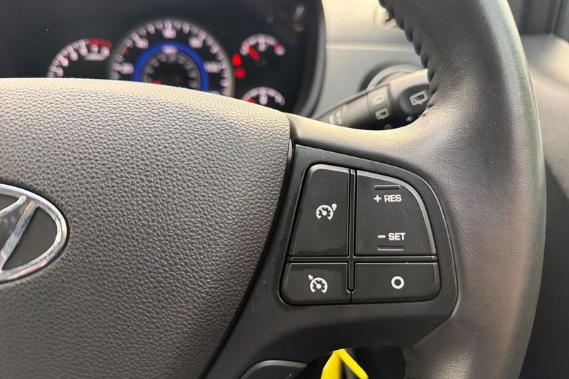 Used Hyundai i10 2019 for sale - 76631408: Photo 22