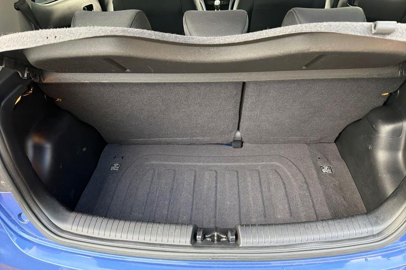 Used Hyundai i10 2019 for sale - 76631408: Photo 24