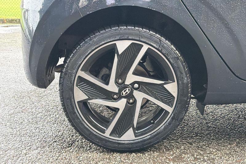 Used Hyundai i10 2022 for sale - 77025902: Photo 9