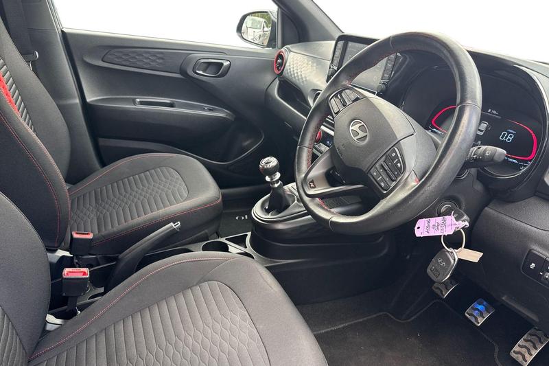 Used Hyundai i10 2023 for sale - 76038201: Photo 10