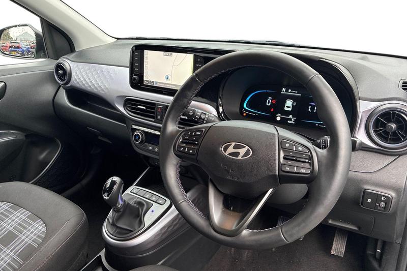 Used Hyundai i10 2024 for sale - 77326790: Photo 11