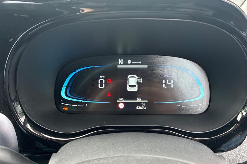 Used Hyundai i10 2024 for sale - 77326790: Photo 20