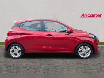 Used Hyundai i10 2023 for sale - 75625029: Photo