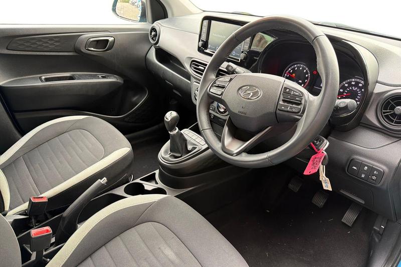 Used Hyundai i10 2020 for sale - 77367755: Photo 10