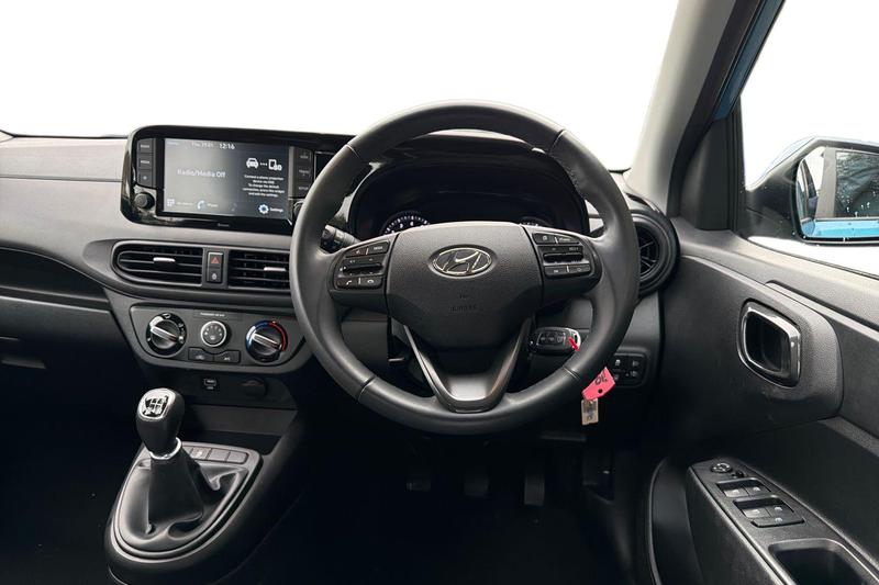 Used Hyundai i10 2020 for sale - 77367755: Photo 11