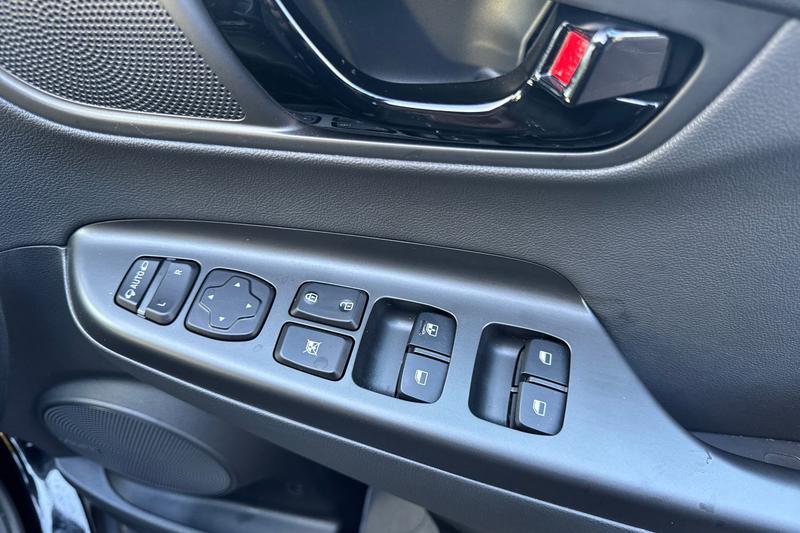 Used Hyundai KONA 2021 for sale - 77582107: Photo 16