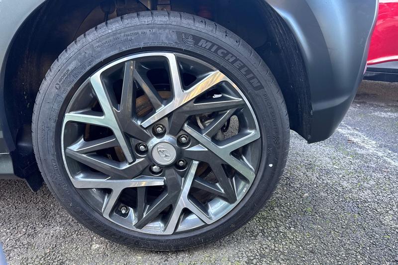 Used Hyundai KONA 2021 for sale - 77582107: Photo 9