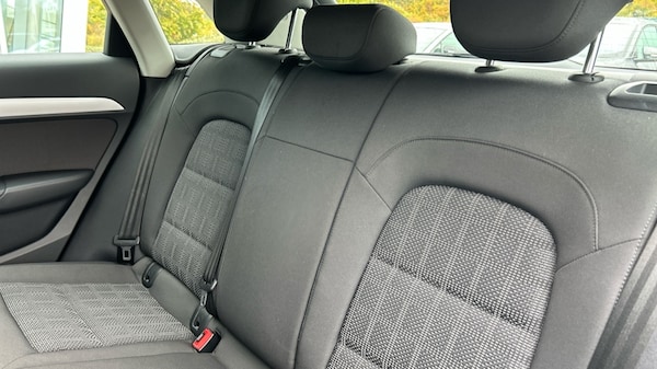 Used Audi Q3 2018 for sale - 76229192: Photo 15