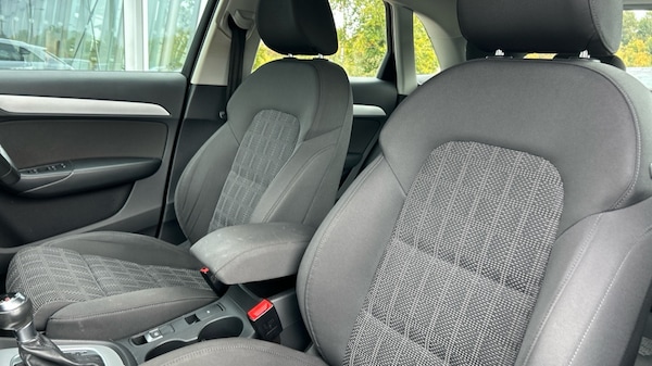 Used Audi Q3 2018 for sale - 76229192: Photo 17