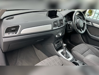 Used Audi Q3 2018 for sale - 76229192: Photo 2