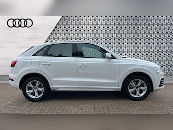 Used Audi Q3 2018 for sale - 76229192: Photo 4