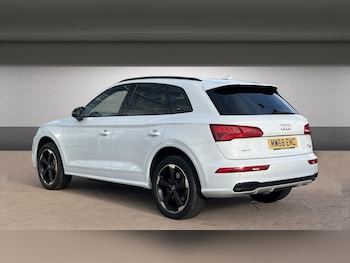 Used Audi Q5 2018 for sale - 76168660: Photo