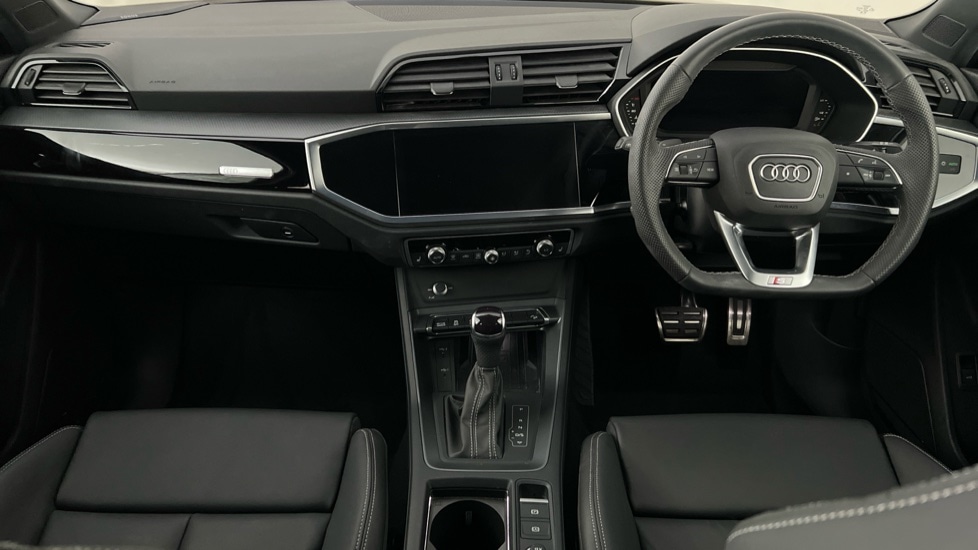 Used Audi Q3 2024 for sale - 76154679: Photo 12