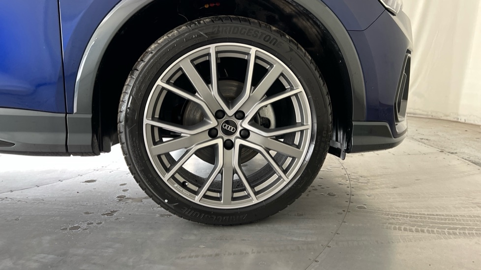 Used Audi Q3 2024 for sale - 76154679: Photo 5