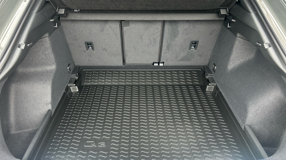 Used Audi Q3 2025 for sale - 76942966: Photo 18