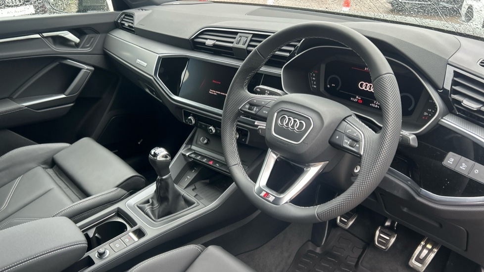 Used Audi Q3 2025 for sale - 76942966: Photo 6
