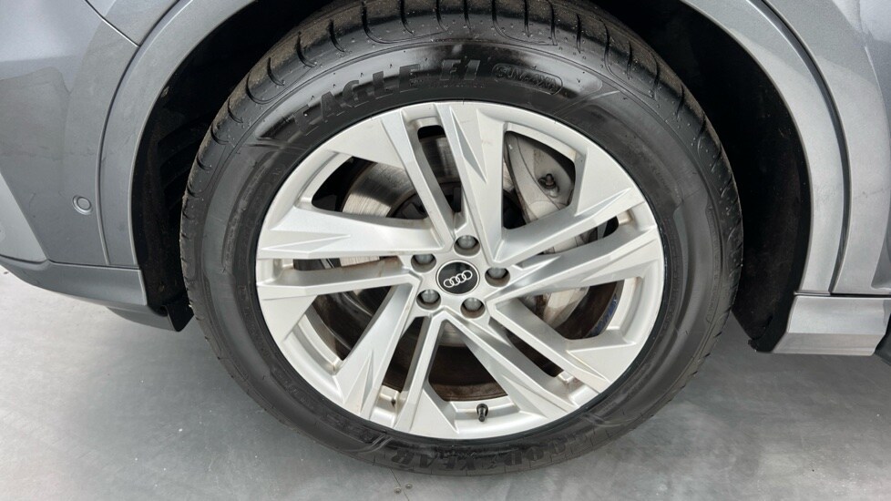 Used Audi Q7 2021 for sale - 77021836: Photo 21