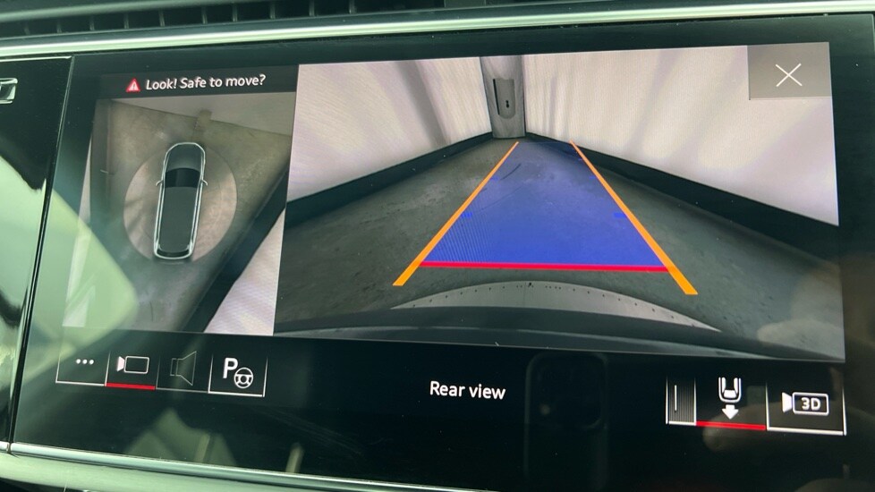 Used Audi Q7 2021 for sale - 77021836: Photo 46