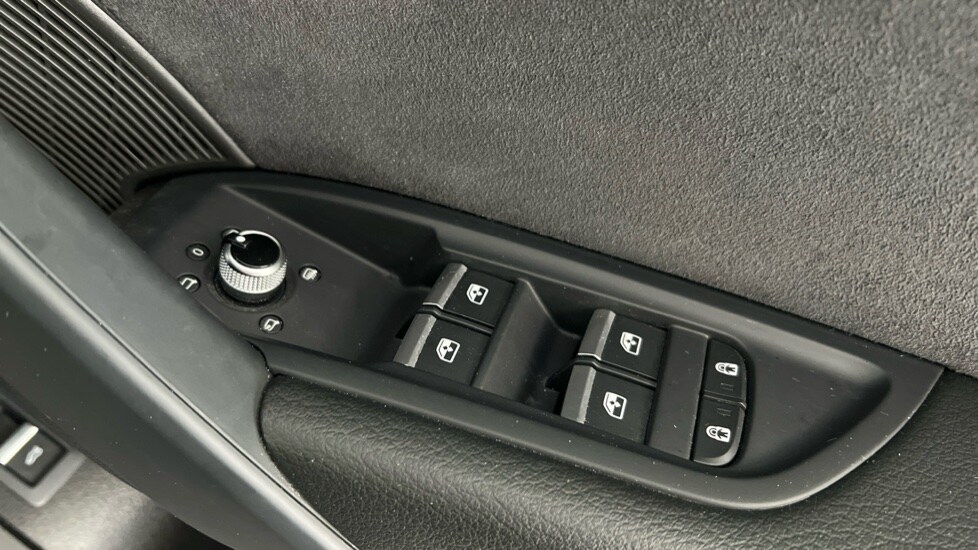 Used Audi Q5 2024 for sale - 76168886: Photo 27