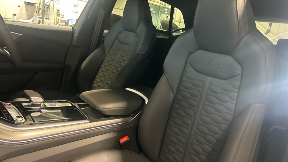 Used Audi RS Q8 2025 for sale - 76873672: Photo 17