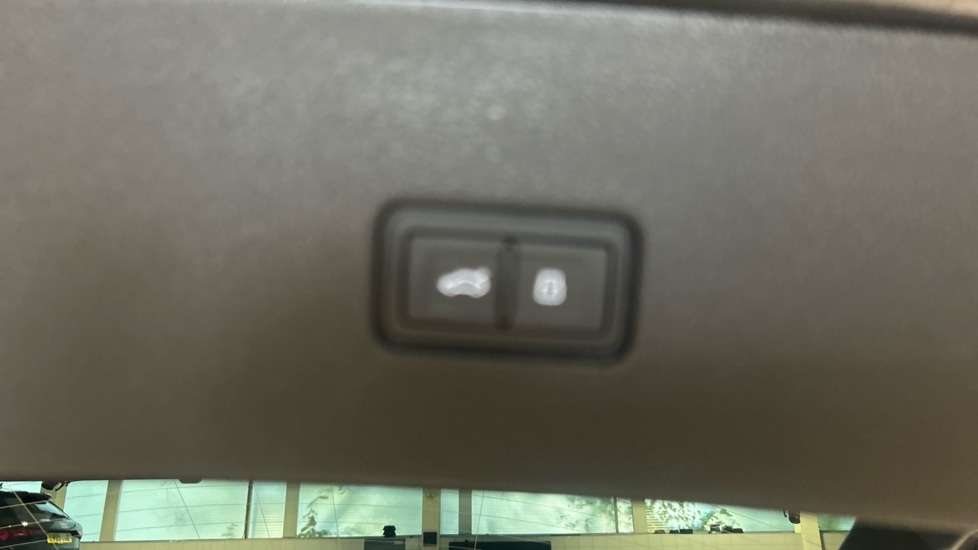 Used Audi RS Q8 2025 for sale - 76873672: Photo 42