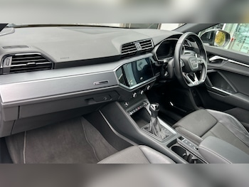 Used Audi Q3 2020 for sale - 76355158: Photo