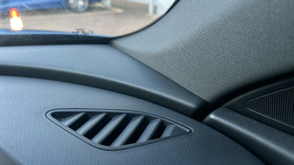 Used Audi Q3 2017 for sale - 76921645: Photo 32