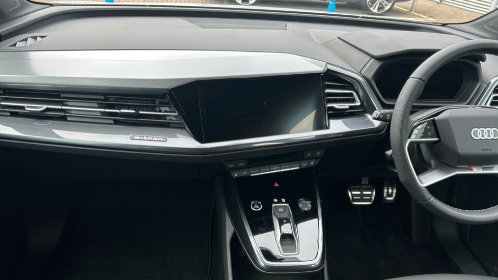 Used Audi Q4 e-tron 2025 for sale - 76519328: Photo 13