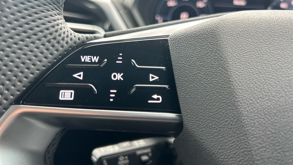 Used Audi Q4 e-tron 2025 for sale - 76519328: Photo 24