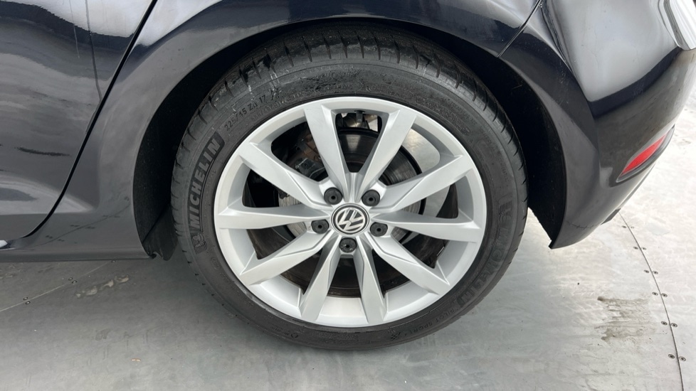 Used Volkswagen Golf 2017 for sale - 76523519: Photo 18