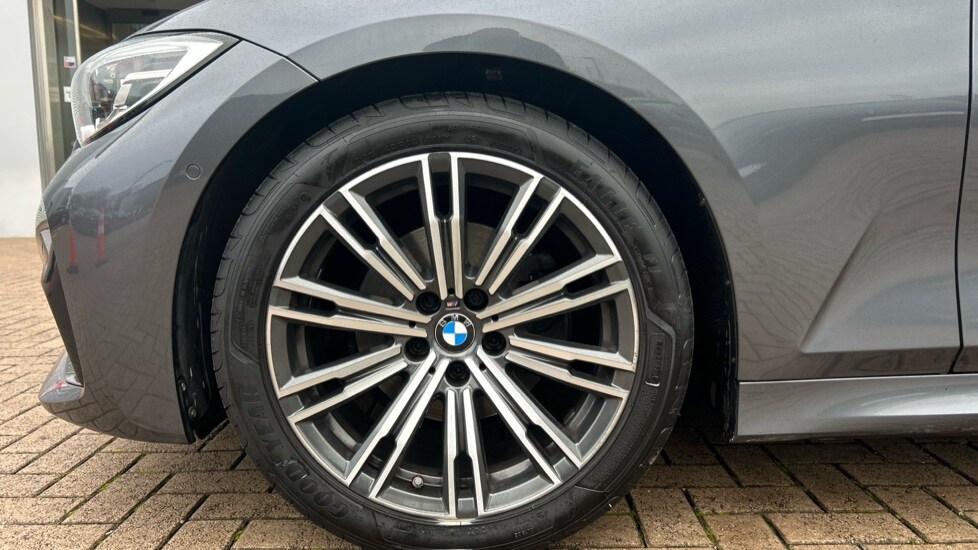 Used BMW 3 Series 2020 for sale - 76888836: Photo 17