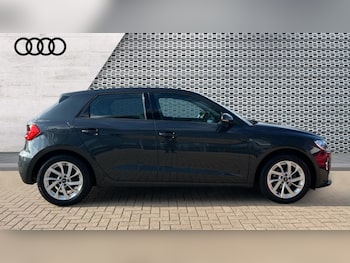 Used Audi A1 2021 for sale - 76112060: Photo