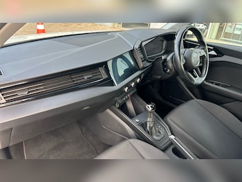 Used Audi A1 2020 for sale - 76523480: Photo