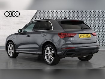 Used Audi Q3 2023 for sale - 75438554: Photo