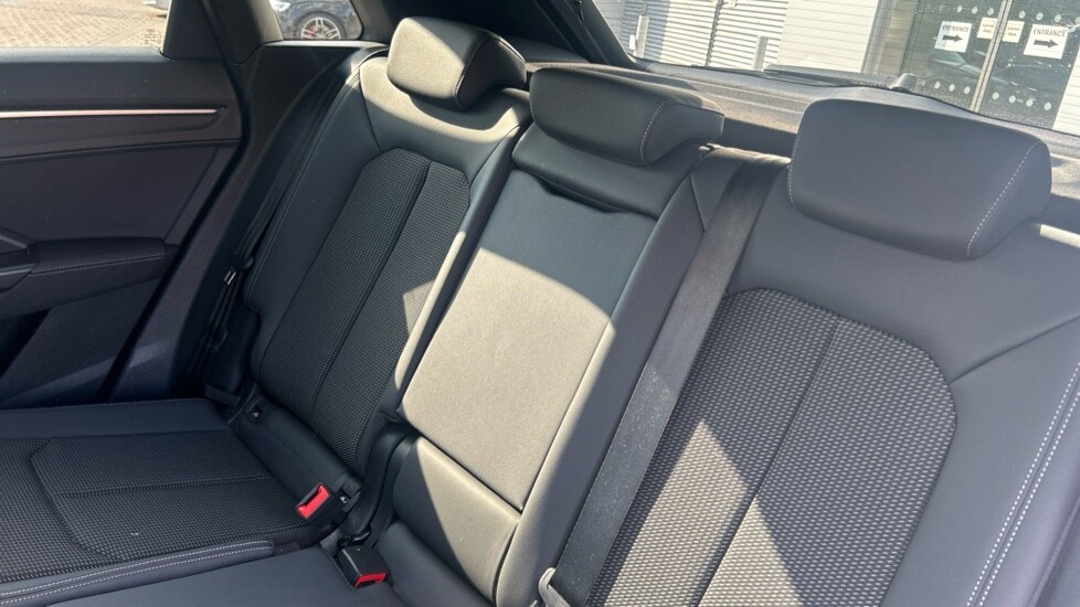 Used Audi Q3 2022 for sale - 76025310: Photo 15