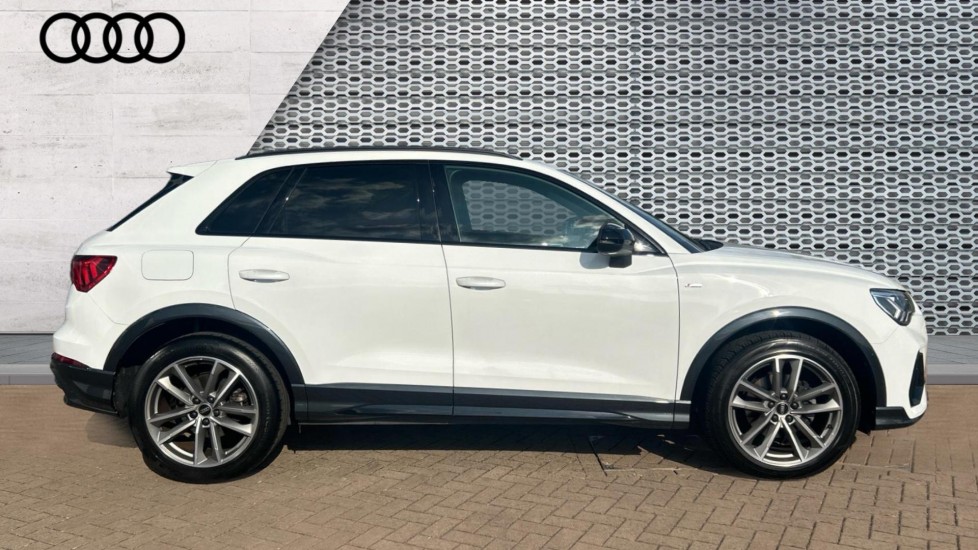 Used Audi Q3 2022 for sale - 76025310: Photo 4