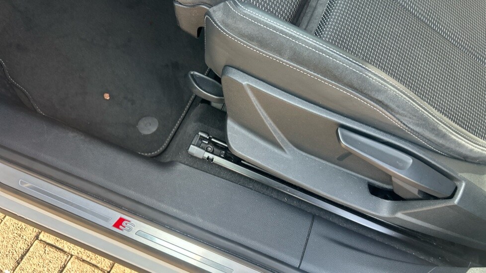 Used Audi Q3 2022 for sale - 76025310: Photo 41